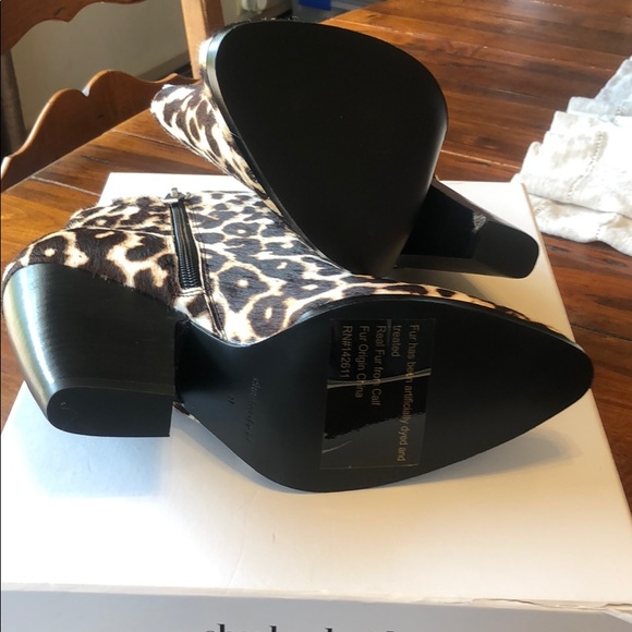 Snow Leopard Print Hair Calf Ankle Boots - Picture 7 of 11